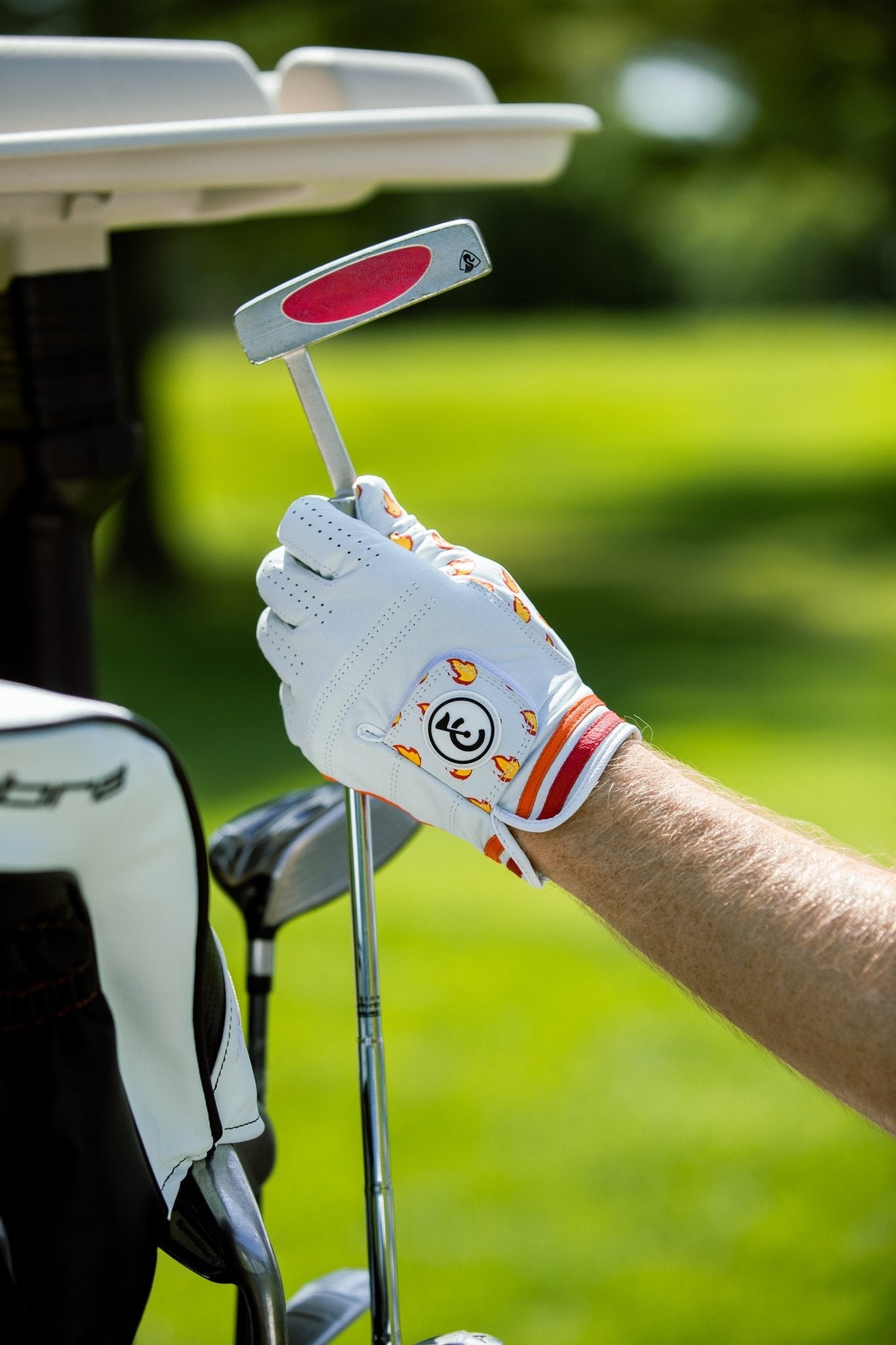 "Hot Hand" Golf Glove - Chipp Golf Co